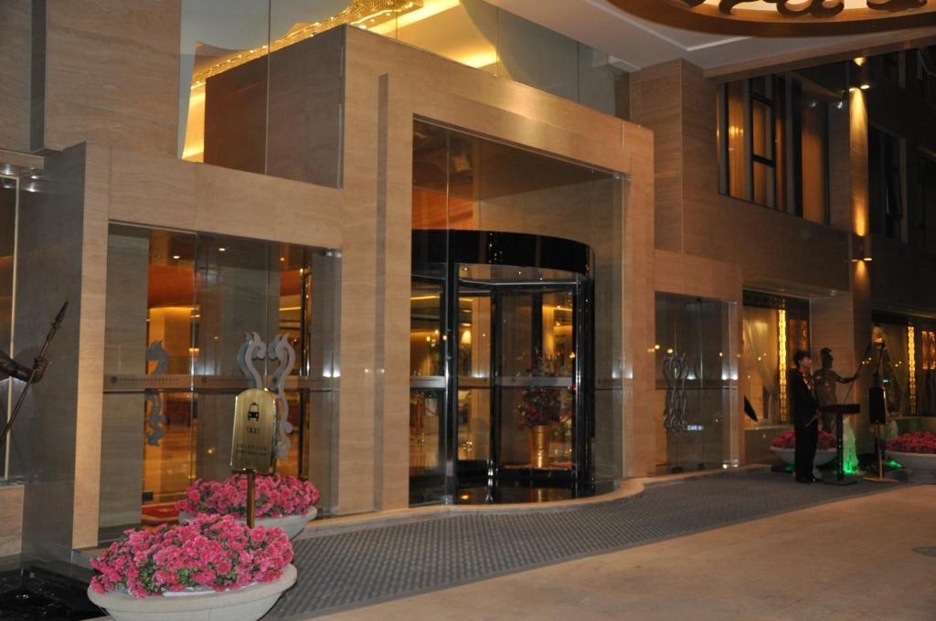Beijing Palace International Hotel Exterior photo
