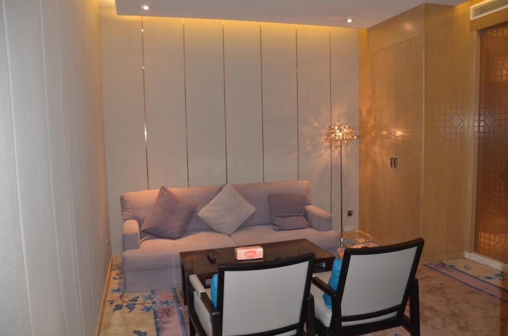 Beijing Palace International Hotel Room photo